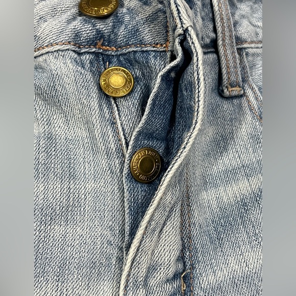 American Eagle Outfitters Light Blue Distressed Cropped Jeans Sz 6 R - Picture 8 of 8
